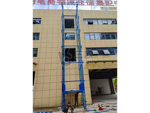 14米升降货梯